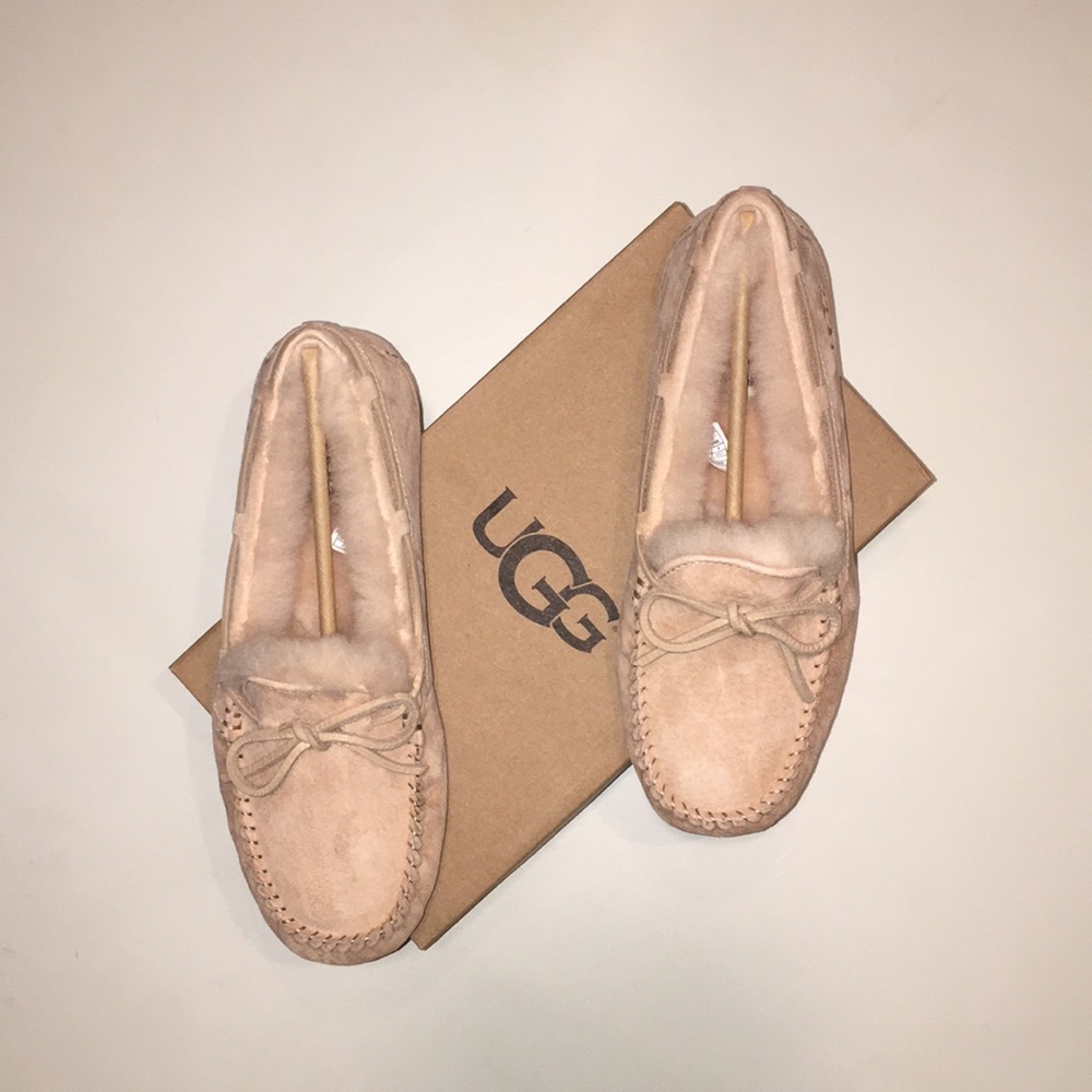 UGG - Dakota Moccasin Slipper - Pink Crystal - 8